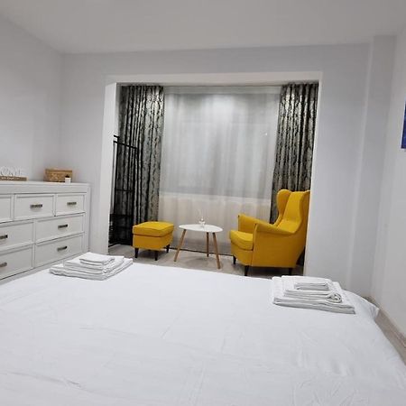 Stone Bridge Apartment Ιάσιο Εξωτερικό φωτογραφία