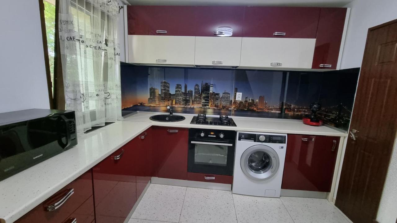 Stone Bridge Apartment Ιάσιο Εξωτερικό φωτογραφία