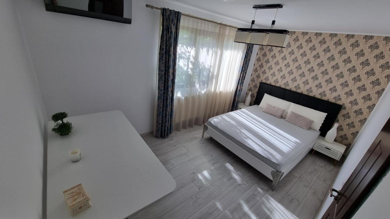 Stone Bridge Apartment Ιάσιο Εξωτερικό φωτογραφία